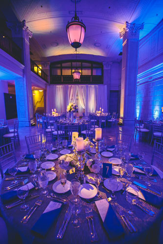 winter white wedding table setting in st. louis | Events Luxe weddings