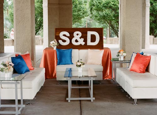 Wedding Entrance blue and orange | Events Luxe Weddings