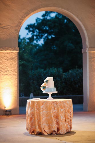 Cake at World's Fair Pavilion | Events Luxe Weddings